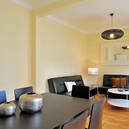 Apartment Studio Fuer 11 Personen Und 1 Kind In Lissabon, Regio De Costa De - B58323